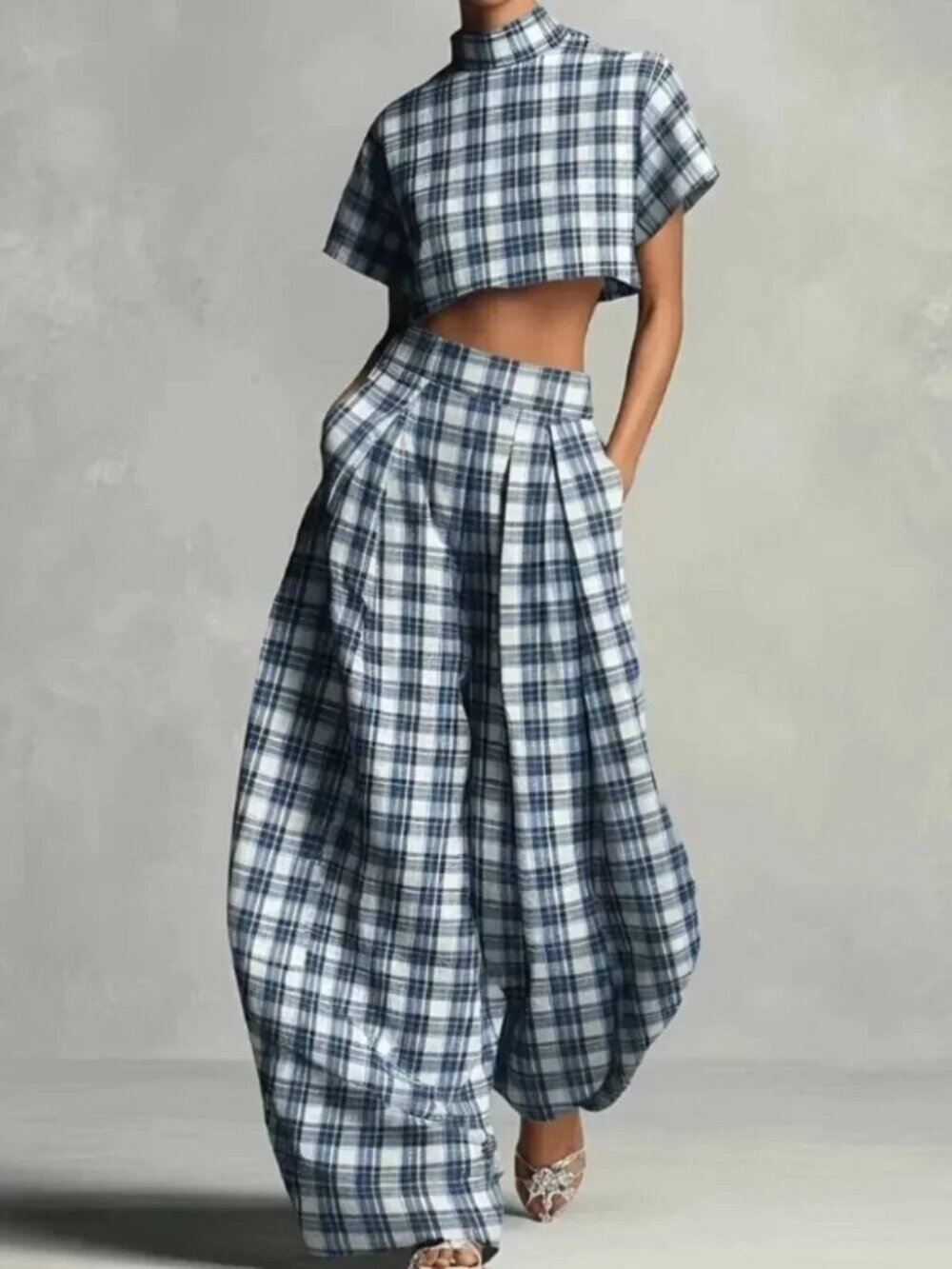 Blue & White Plaid Short Top + Wide Leg Pants Set - Picture 6 of 6